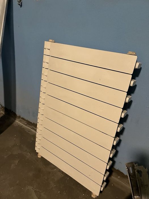 Grzejnik kaloryfer ALU 80 cm