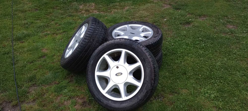 Sprzedam Alufelgi 15 4x108 Ford .