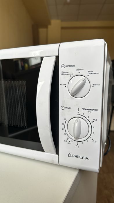 Микроволновка DELFA MD 20 MW