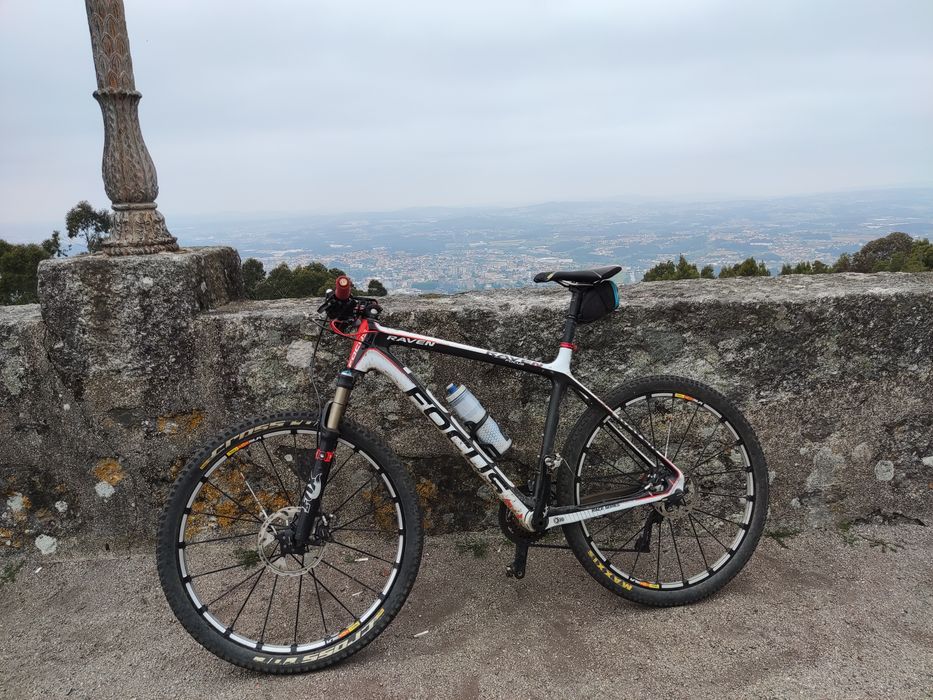 Focus Raven carbono 27.5