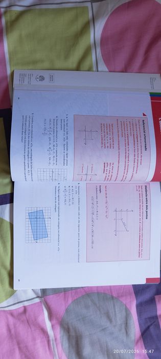 Caderno de exercícios de matemática