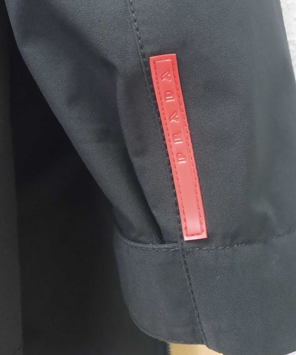 Gabardina Prada SGV732 (como nova)