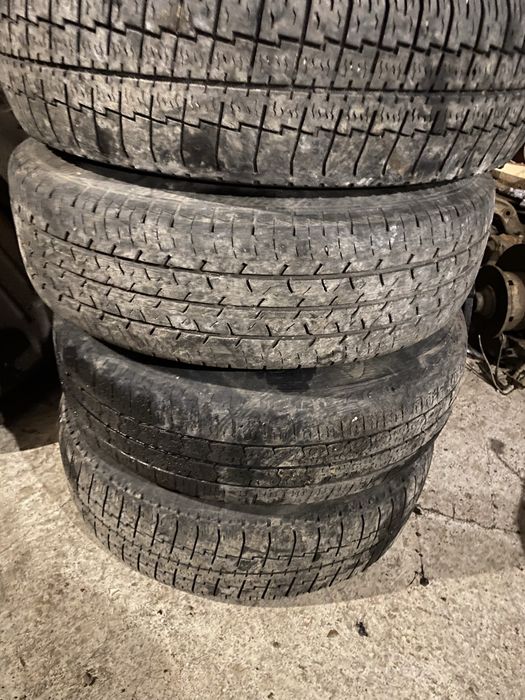 Колеса R14C R16C можна окремо резину