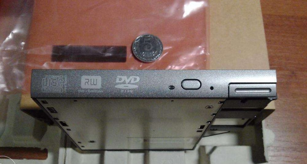 DELL DVD +/- RW привод для ноутбука 0JH248 P/N: C3284-A00