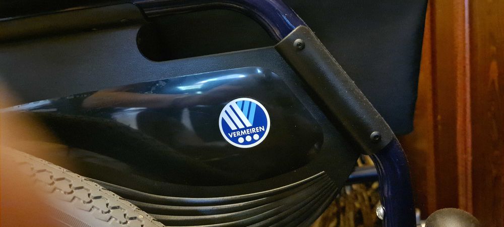 Wózek inwalidzki w bardzo dobrym stanie.