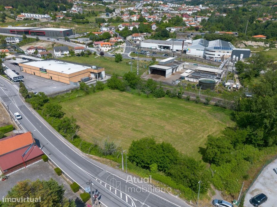 Land for Construction – For Sale in Infias, Vizela