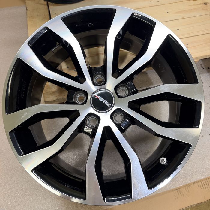 Autec Uteca alufelgi 17 cali 5x114,3 ET49 Kia, Hyundai, Mazda inne