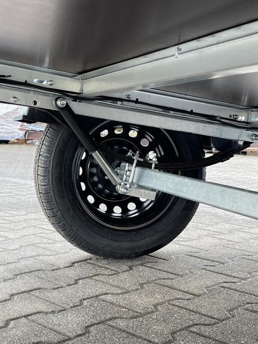 Zaslaw lekka 235 rs automarc