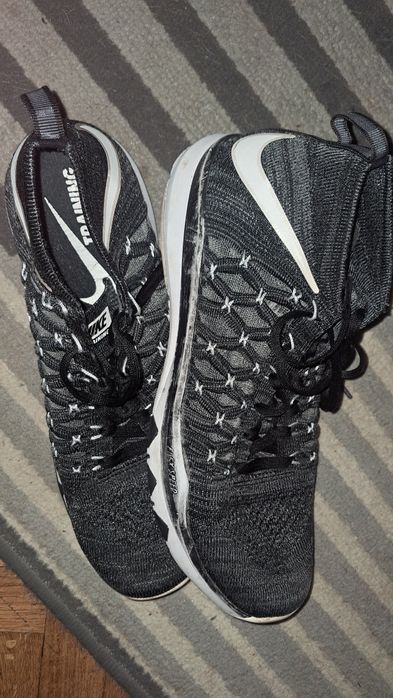 Buty nike training 44.5 meskie stan db++ wygodne