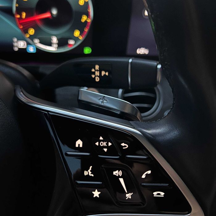 Продам автомобіль Mercedes Benz E Class E350 w213 2021 року