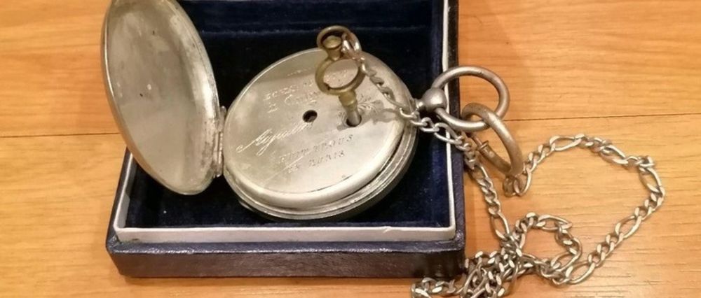 Relógio bolso cilindro em prata huit trous en rubis