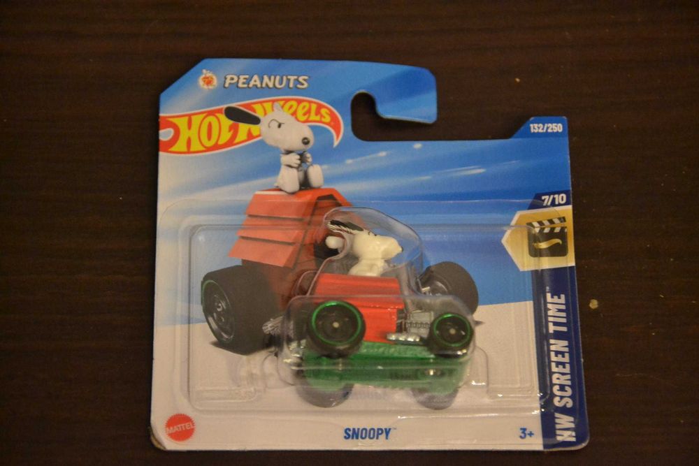 Hot Wheels Snoopy Peanuts kreskówka
