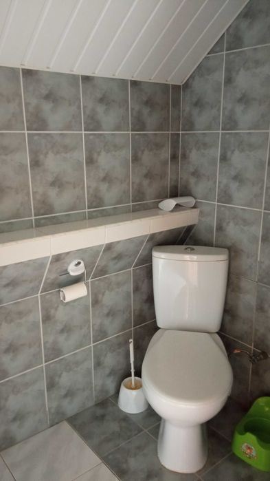 Продаж будинку   15 км від Києва, Зазим'я, Погреби
