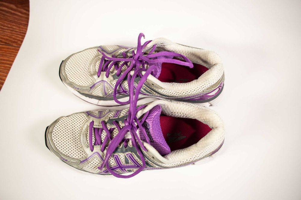кросівки ASICS solite gel 41.5 жіночі