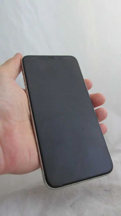 Apple iPhone 11 Pro Max White
