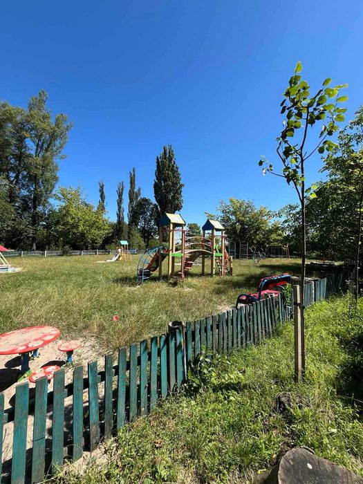 Продаж 2 кімн кв. Сталінка 56 м  Ромоданова (Пугачева )Шевченківський