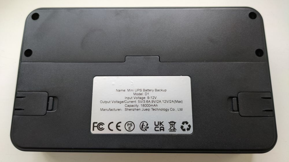 ИБП для роутера Mini UPS Skazeke D1 на 18000mAh + БП 12v 2a