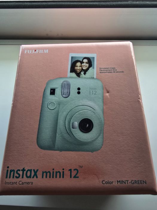 Fujifilm instax mini 12 NOVA