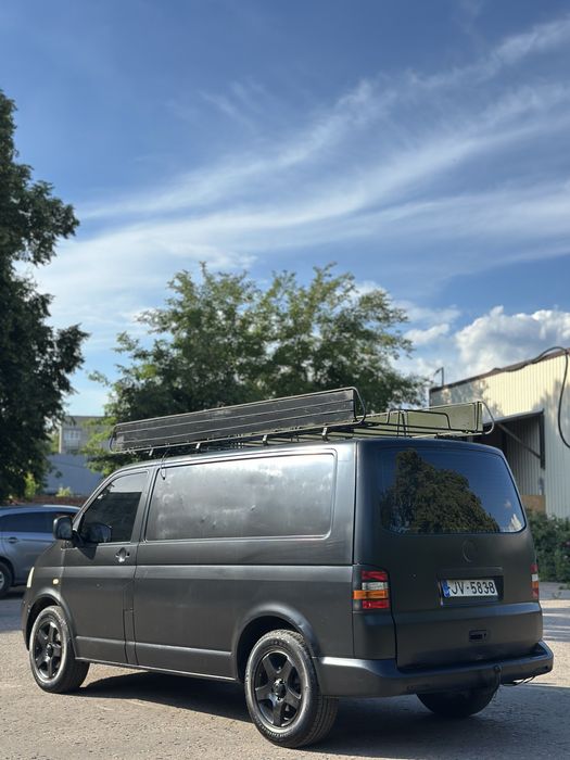 Volkswagen Transporter 5 покоління/2.0 дизель/механіка
