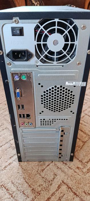 Офисный компьютер