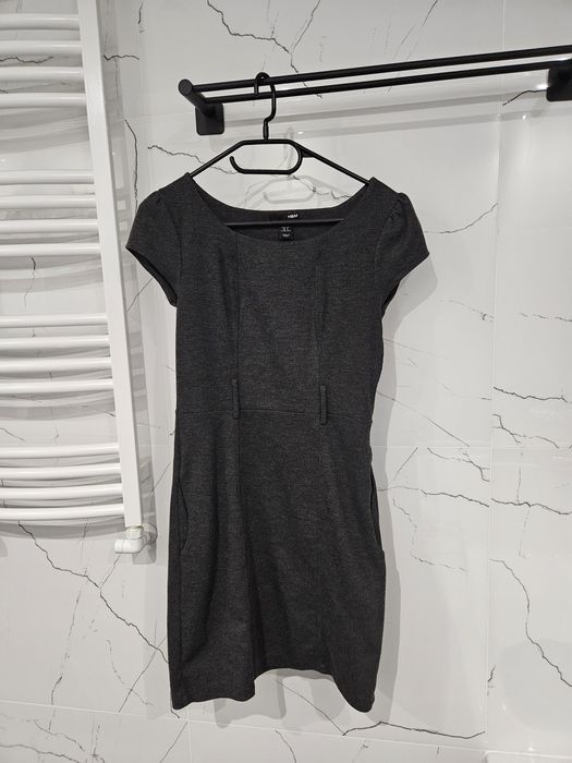 Szara sukienka H&M