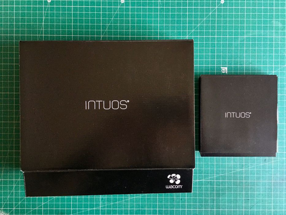 Mesa digitalizadora WACOM INTUOS Pen & Touch Tablet CTH-490/K