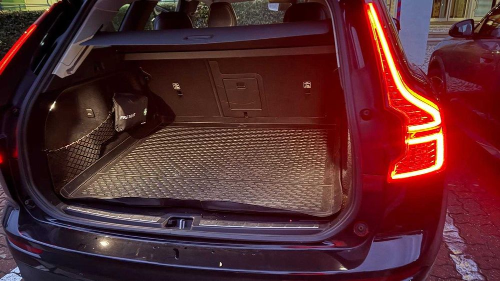 Proteção de porta-bagagens Volvo V60