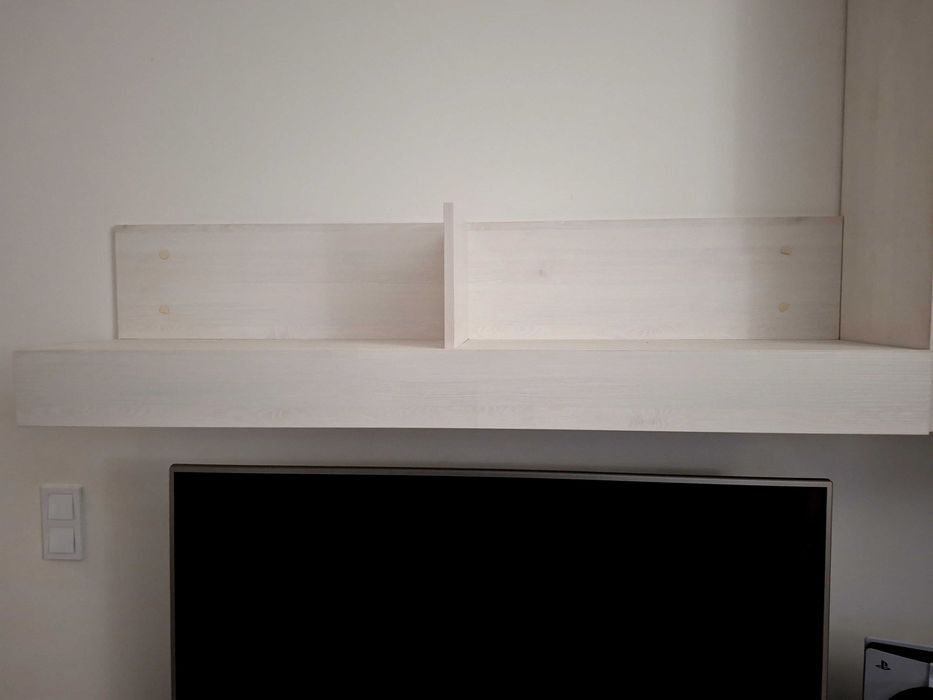 Movel com base tv e arrumação