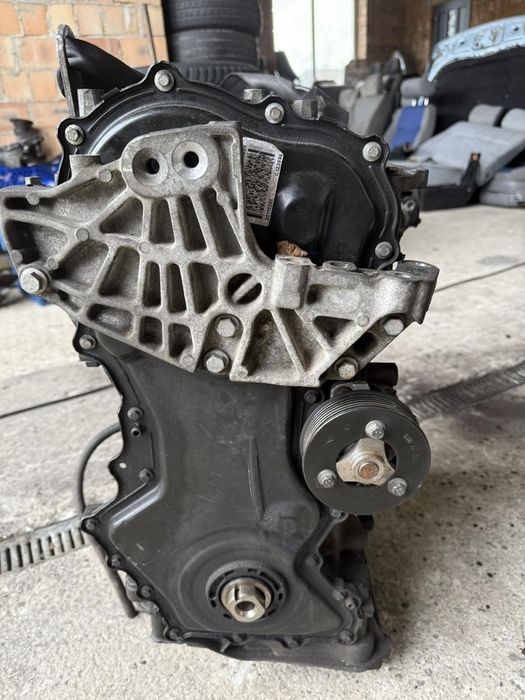 Двигун мотор двигатель рено трафік опель віваро 2.0мот. 2010рік