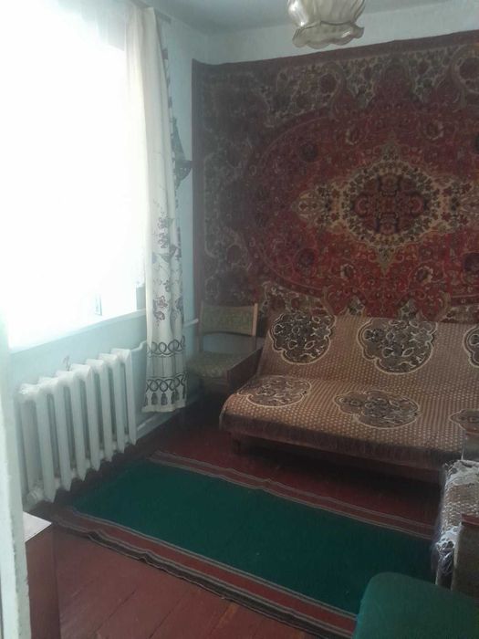 Продається будинок 64 м2 з господарськими будівлями, 40 сот. землі