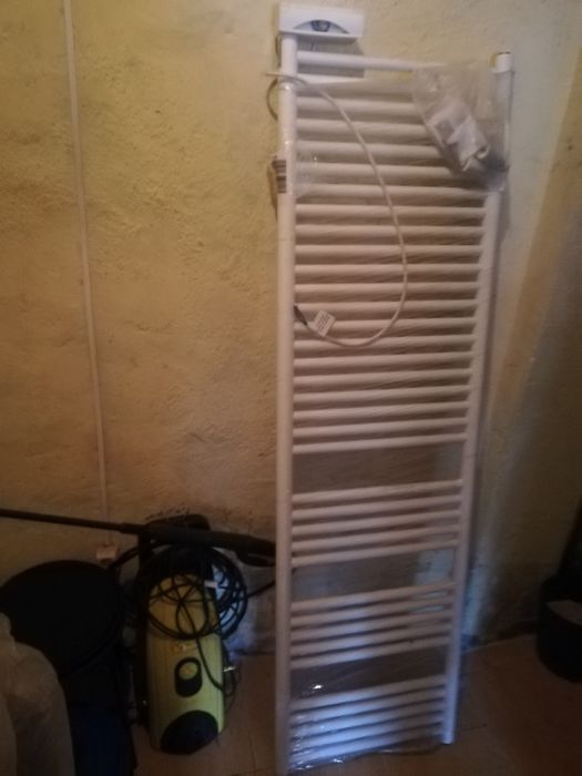 Toalheiro 1000w Wi-Fi branco Sintra