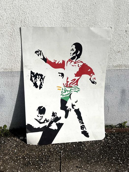 Instalação em papel / Eusébio / José Miguel castro / 2012