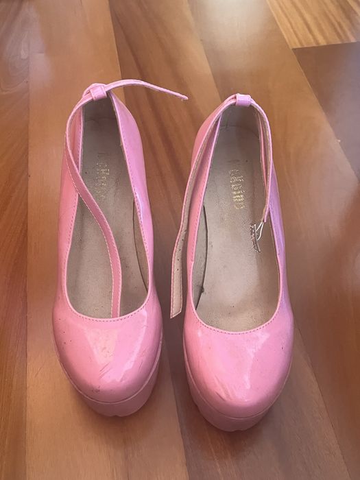 Vendo sapatos usados