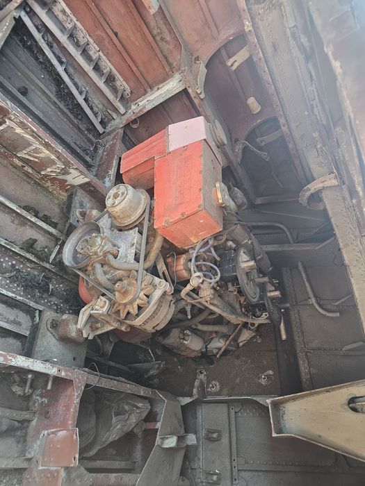 Volvo Penta Aquamatic 280 колонка із двигуном