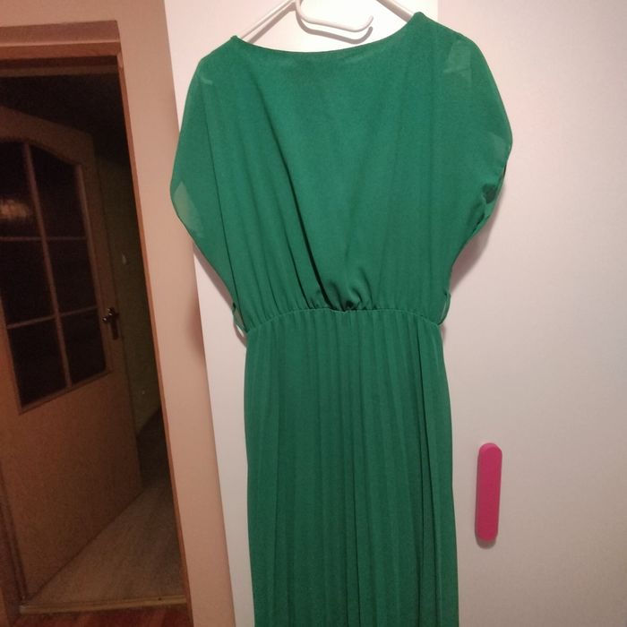 Sprzedam sukienkę długa