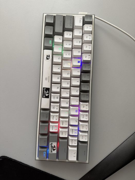 Продам игровую клавиатуру red dragon k617