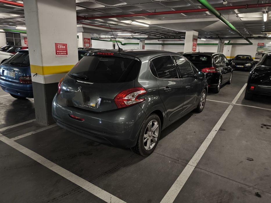 Peugeot 208 allure