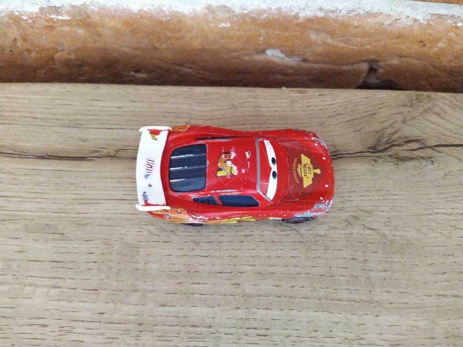 Auta Cars - Zygzak Piston Cup - Disney/Pixar