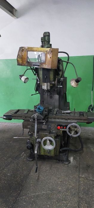 Продам фрезерні ,розточні станки