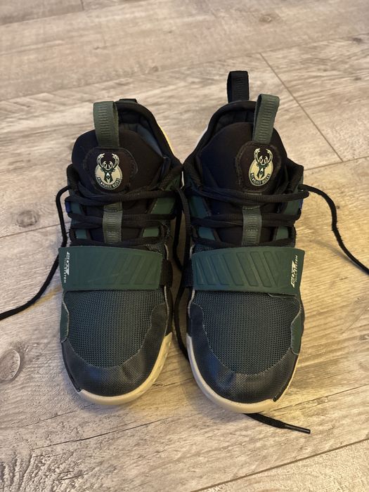 Adidasy do koszykowki Milwrukee Bucks