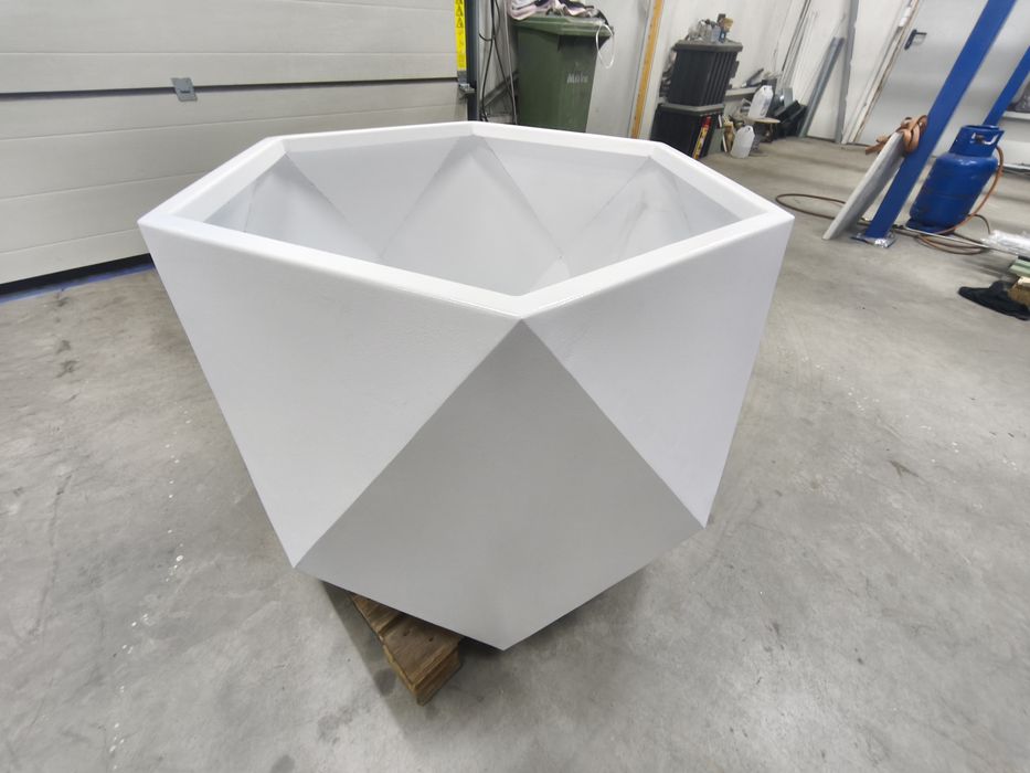 Nowoczesne donice stalowe – Corten & Malowane proszkowo | PRODUCENT