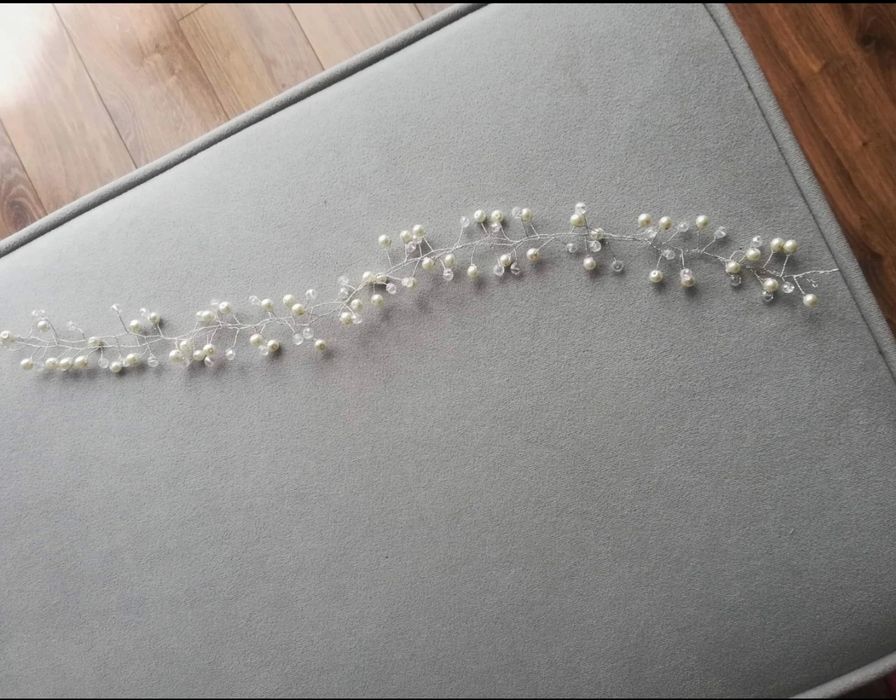 Slubna ozdoba do włosów