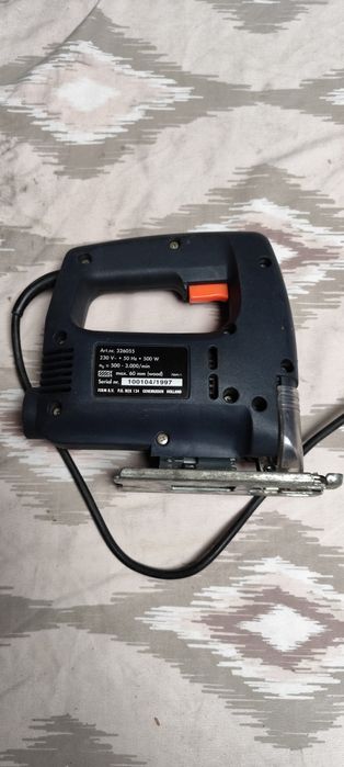 Wyrzynarka ferm JSV-600P Holenderska