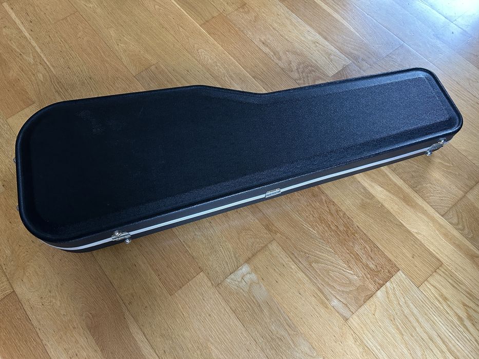 Estojo rigido para guitarra Stratocaster