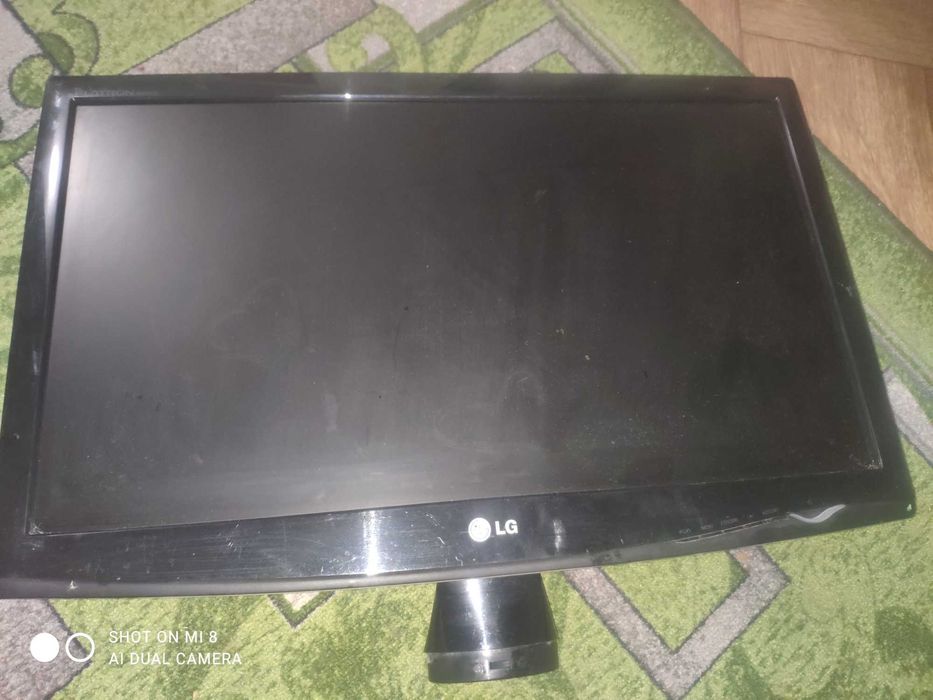Монітор lg до ком.