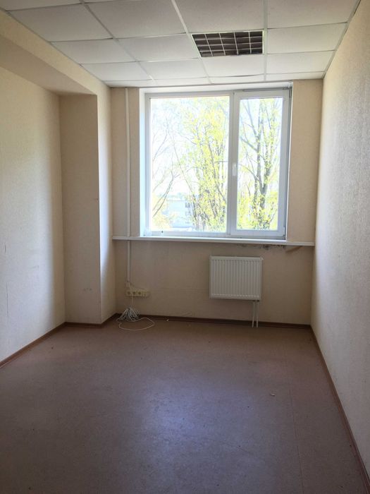 Продаж комерційного приміщення по вул. Смілянська