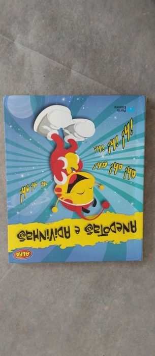 Livro Anedotas e adivinhas