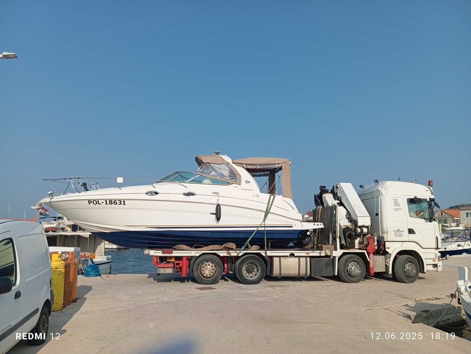 Łódź motorowa Sea Ray 315