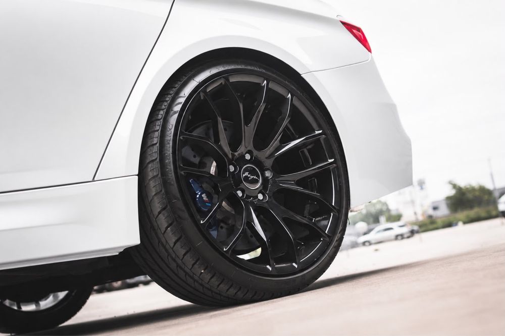 Felgi koła 20 cali letnie 7mm Breyton GTS 5x120 deep concave BMW M3 M5 m6 255/30