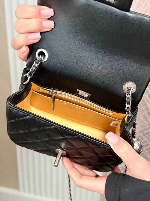 Premium ‼️Chanel Mini 17 Classic Flap Bag in Black with Silver